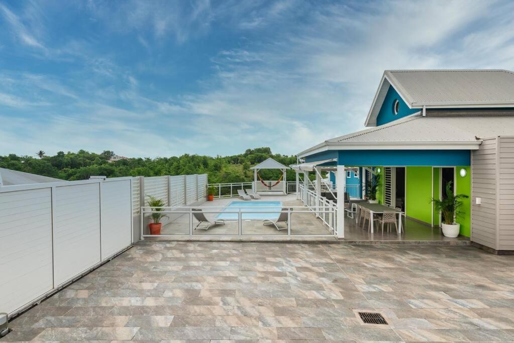 Villa De Standing Avec Piscine Au Gosier Le Gosier  Exteriör bild